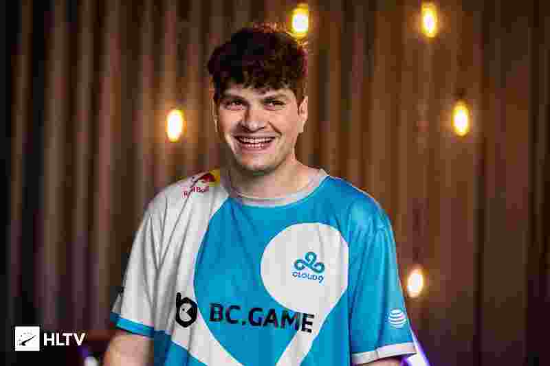 赛的首轮比 赛的首轮比