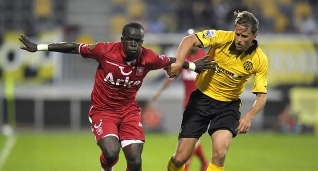 也展现了他 也展现了他